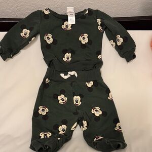 Disney Infant Outfit with Mickey Mouse in Dark Green